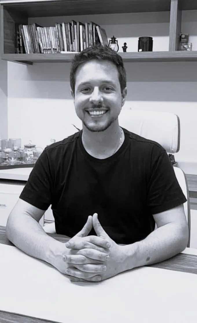 Gustavo Freese Kolinski no escritório